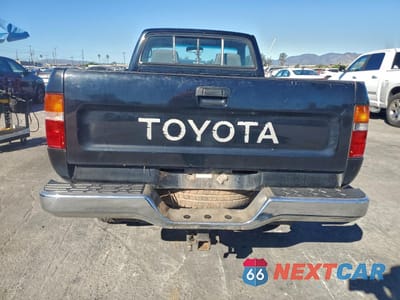 Zdjęcie 6 z 12 samochodu: 1993 TOYOTA PICKUP 1/2 TON SHORT WHEELBASE DX VIN:4TARN01P2PZ124308 - miniatura