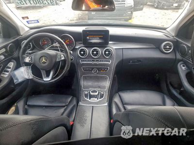 Zdjęcie 9 z 17 samochodu: 2017 MERCEDES-BENZ C 300 VIN:55SWF4JBXHU191535 - miniatura