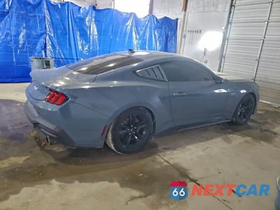 Trzecie zdjęcie samochodu z tyłu: 2024 FORD MUSTANG GT VIN:1FA6P8CFXR5420083 - miniatura