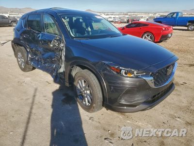 Czwarte zdjęcie samochodu z boku: 2024 MAZDA CX-5 PREFERRED VIN:JM3KFBCL3R0436404 - miniatura