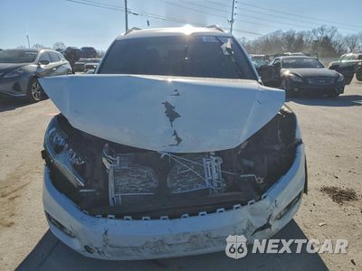 Piąte zdjęcie samochodu w środku: 2017 VOLKSWAGEN TIGUAN S VIN:WVGBV7AX8HK020829 - miniatura
