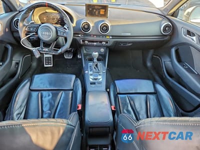 Zdjęcie 8 z 14 samochodu: 2017 AUDI RS3 VIN:WUABWGFF3H1900296 - miniatura