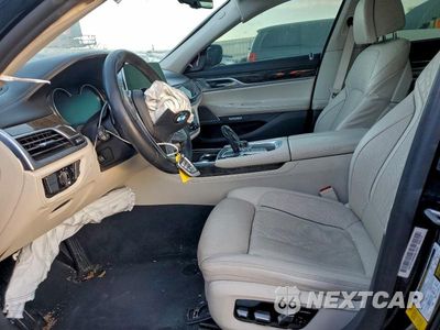 Zdjęcie 7 z 11 samochodu: 2018 BMW 740 I VIN:WBA7E2C54JG742541 - miniatura