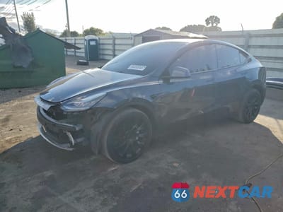2021 TESLA MODEL Y 5YJYGDEE8MF230726 - główne zdjęcie licytacji z USA - miniatura