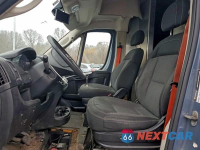 Zdjęcie 7 z 13 samochodu: 2020 RAM PROMASTER 3500 3500 HIGH VIN:3C6URVJG8LE112693 - miniatura