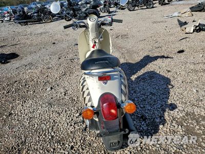 Czwarte zdjęcie samochodu z boku: 2005 HONDA CH50 S VIN:JH2AF60615K100069 - miniatura