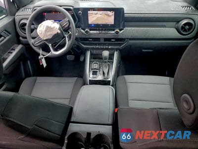 Zdjęcie 8 z 11 samochodu: 2025 CHEVROLET COLORADO VIN:1GCPSBEK7S1218027 - miniatura