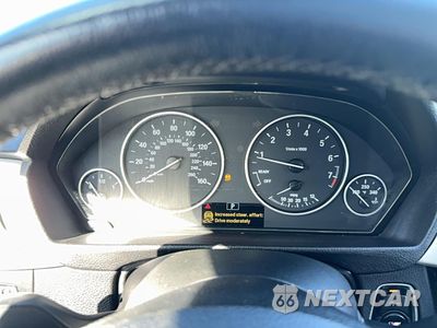 Zdjęcie 8 z 15 samochodu: 2018 BMW 320 I VIN:WBA8E1G50JNU91361 - miniatura