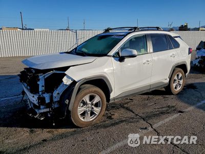 2024 TOYOTA RAV4 LE JTMMWRFV2RD215733 - główne zdjęcie licytacji z USA - miniatura