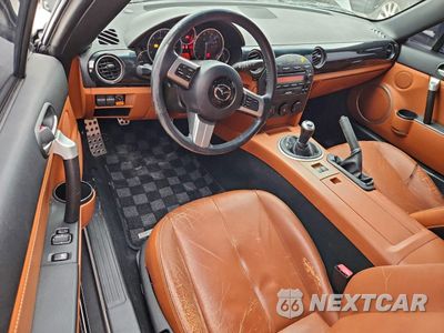 Zdjęcie 8 z 12 samochodu: 2006 MAZDA MX-5 MIATA VIN:JM1NC25F760110686 - miniatura