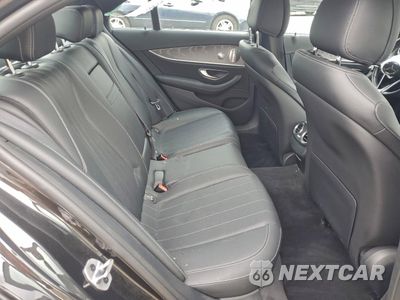 Zdjęcie 10 z 14 samochodu: 2021 MERCEDES-BENZ E 450 4MATIC VIN:W1KZF5KB4MA878375 - miniatura