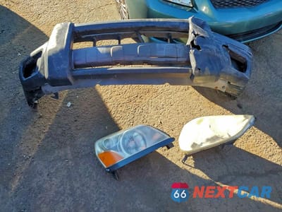 Zdjęcie 13 z 14 samochodu: 2004 HONDA PILOT EX VIN:2HKYF18474H591337 - miniatura