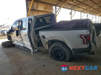 Drugie zdjęcie samochodu z przodu: 2018 FORD F150 RAPTOR VIN:1FTFW1RG1JFB99556 - miniatura
