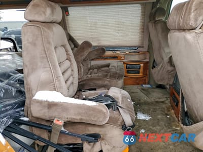 Zdjęcie 11 z 14 samochodu: 2000 CHEV EXPRESS G1500 VIN:1GBFG15R8Y1204428 - miniatura