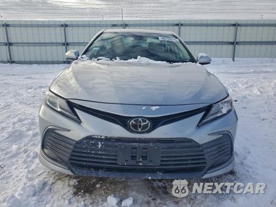 Piąte zdjęcie samochodu w środku: 2023 TOYOTA CAMRY LE VIN:4T1C11AK7PU773515 - miniatura