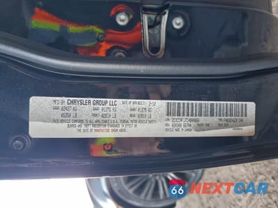 Zdjęcie 12 z 14 samochodu: 2012 CHRYSLER 300 SRT-8 VIN:2C3CCAFJ7CH800860 - miniatura