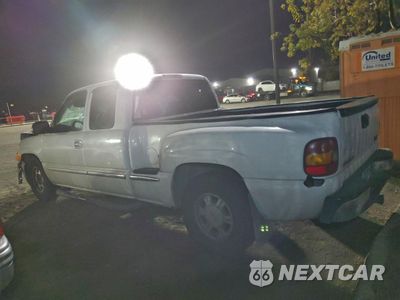 Drugie zdjęcie samochodu z przodu: 2000 GMC NEW SIERRA C1500 VIN:2GTEC19T2Y1132130 - miniatura
