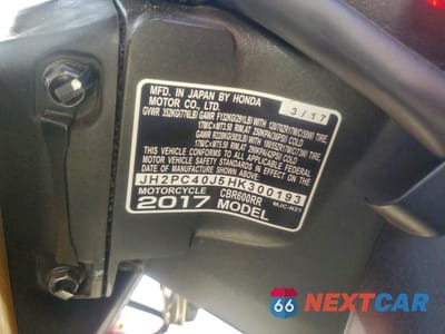 Zdjęcie 9 z 10 samochodu: 2017 HONDA CBR600 RR VIN:JH2PC40J5HK300193 - miniatura