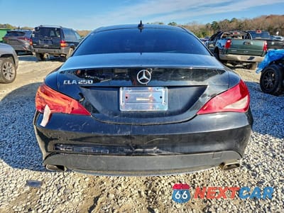 Zdjęcie 6 z 11 samochodu: 2014 MERCEDES-BENZ CLA 250 VIN:WDDSJ4EB0EN156577 - miniatura