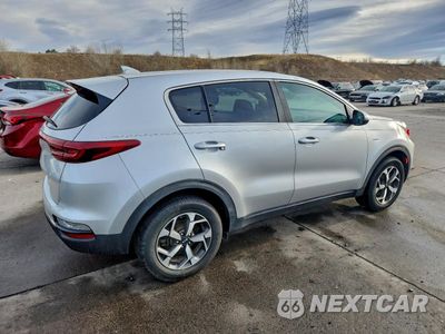 Trzecie zdjęcie samochodu z tyłu: 2020 KIA SPORTAGE LX VIN:KNDPMCAC9L7813846 - miniatura