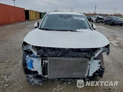 Piąte zdjęcie samochodu w środku: 2025 NISSAN KICKS SR VIN:3N8AP6DB7SL365378 - miniatura