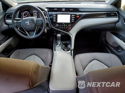 Zdjęcie 8 z 12 samochodu: 2020 TOYOTA CAMRY LE VIN:4T1C11AK1LU873734 - miniatura