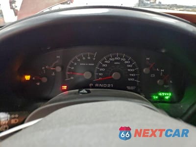 Zdjęcie 9 z 12 samochodu: 2003 FORD EXPEDITION XLT VIN:1FMPU16W53LC28711 - miniatura