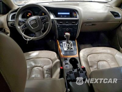 Zdjęcie 8 z 14 samochodu: 2010 AUDI A5 PREMIUM VIN:WAUCFAFH2AN020797 - miniatura