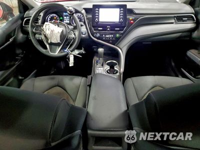 Zdjęcie 8 z 14 samochodu: 2023 TOYOTA CAMRY LE VIN:4T1R11AK1PU132483 - miniatura