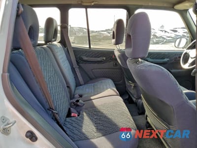 Zdjęcie 10 z 15 samochodu: 2000 TOYOTA RAV4 VIN:JT3GP10VXY0050481 - miniatura