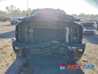 Piąte zdjęcie samochodu w środku: 2019 CHEVROLET SILVERADO K2500 HEAVY DUTY LT VIN:1GC1KSEY0KF103220 - miniatura