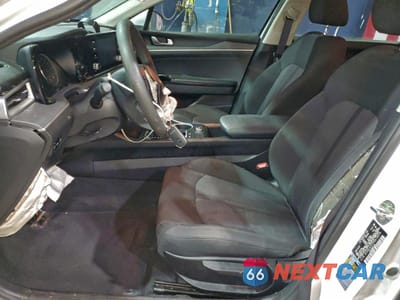 Zdjęcie 7 z 13 samochodu: 2023 KIA K5 LXS VIN:5XXG14J27PG219078 - miniatura