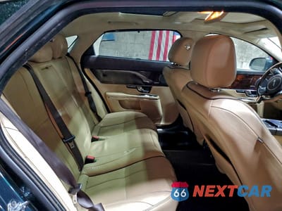 Zdjęcie 11 z 16 samochodu: 2013 JAGUAR XJL PORTFOLIO VIN:SAJWJ2GD1D8V45032 - miniatura