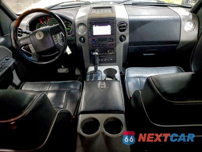 Zdjęcie 8 z 12 samochodu: 2007 LINCOLN MARK LT VIN:5LTPW18507FJ12241 - miniatura