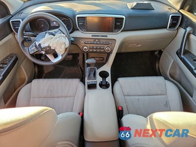 Zdjęcie 8 z 13 samochodu: 2021 KIA SPORTAGE LX VIN:KNDPM3AC3M7887393 - miniatura