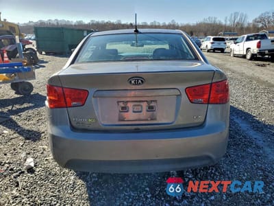 Zdjęcie 6 z 13 samochodu: 2012 KIA FORTE EX VIN:KNAFU4A21C5595032 - miniatura