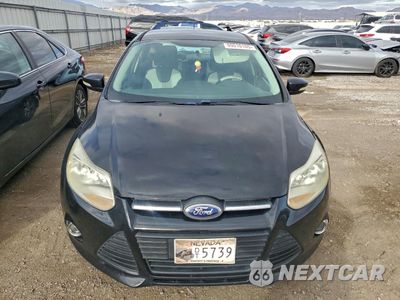 Piąte zdjęcie samochodu w środku: 2014 FORD FOCUS SE VIN:1FADP3K22EL326522 - miniatura
