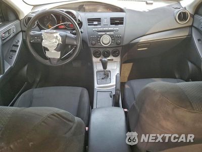 Zdjęcie 8 z 11 samochodu: 2011 MAZDA 3 I VIN:JM1BL1UGXB1396724 - miniatura