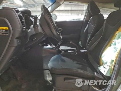 Zdjęcie 7 z 11 samochodu: 2014 KIA SOUL VIN:KNDJN2A25E7053275 - miniatura