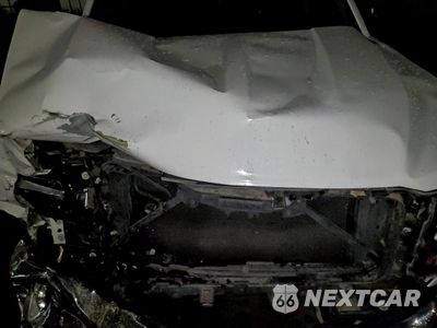 Zdjęcie 11 z 12 samochodu: 2016 CHEVROLET SILVERADO K1500 LT VIN:3GCUKRECXGG382403 - miniatura