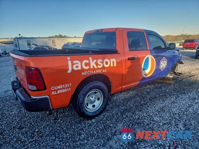 Trzecie zdjęcie samochodu z tyłu: 2022 RAM 1500 CLASSIC TRADESMAN VIN:3C6RR6KGXNG330264 - miniatura