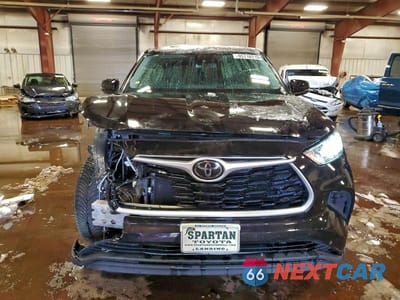 Piąte zdjęcie samochodu w środku: 2020 TOYOTA HIGHLANDER L VIN:5TDCZRBH7LS001335 - miniatura