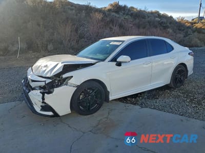 2023 TOYOTA CAMRY SE 4T1G11BK0PU076915 - główne zdjęcie licytacji z USA - miniatura