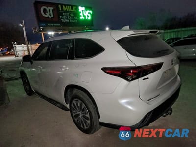 Drugie zdjęcie samochodu z przodu: 2020 TOYOTA HIGHLANDER VIN:5TDGZRAH6LS028920 - miniatura