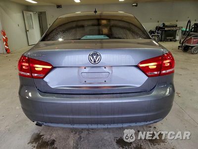 Zdjęcie 6 z 11 samochodu: 2013 VOLKSWAGEN PASSAT S VIN:1VWAP7A39DC056621 - miniatura