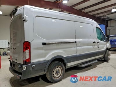 Trzecie zdjęcie samochodu z tyłu: 2019 FORD TRANSIT T-150 DELIVERY VAN VIN:1FTYE2CM3KKB32739 - miniatura