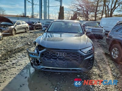 Piąte zdjęcie samochodu w środku: 2023 AUDI Q5 PRESTIGE 45 VIN:WA1FAAFY9P2158808 - miniatura
