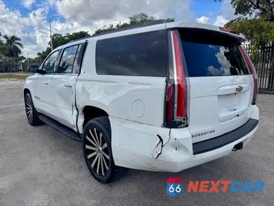 Drugie zdjęcie samochodu z przodu: 2015 CHEVROLET SUBURBAN C1500 LT VIN:1GNSCJKC8FR505342 - miniatura