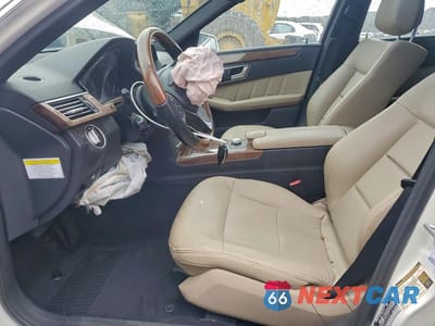 Zdjęcie 7 z 11 samochodu: 2012 MERCEDES-BENZ E 350 VIN:WDDHF5KBXCA545947 - miniatura