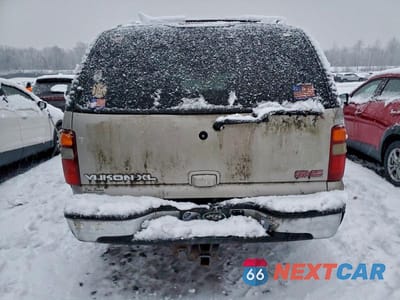 Zdjęcie 6 z 13 samochodu: 2001 GMC YUKON XL K1500 VIN:3GKFK16T71G109195 - miniatura